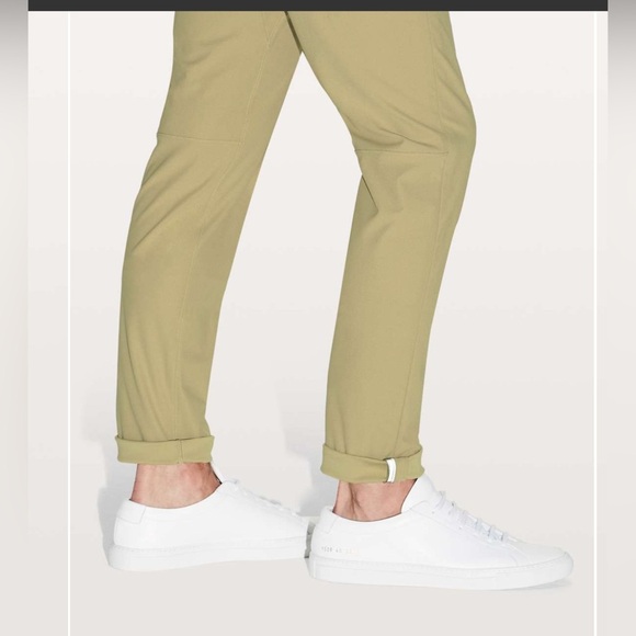 Lululemon Men's Commission Slim Fit Pant Tofino Sand Size 30 - Picture 2 of 6